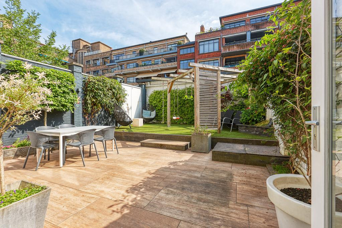 Tussenwoning te huur: Willemstraat 83, 'S-Gravenhage