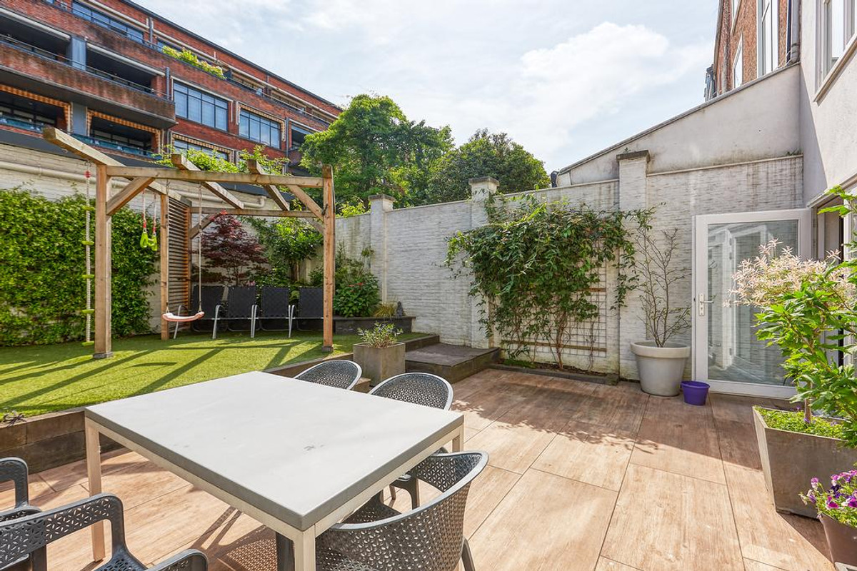 Tussenwoning te huur: Willemstraat 83, 'S-Gravenhage