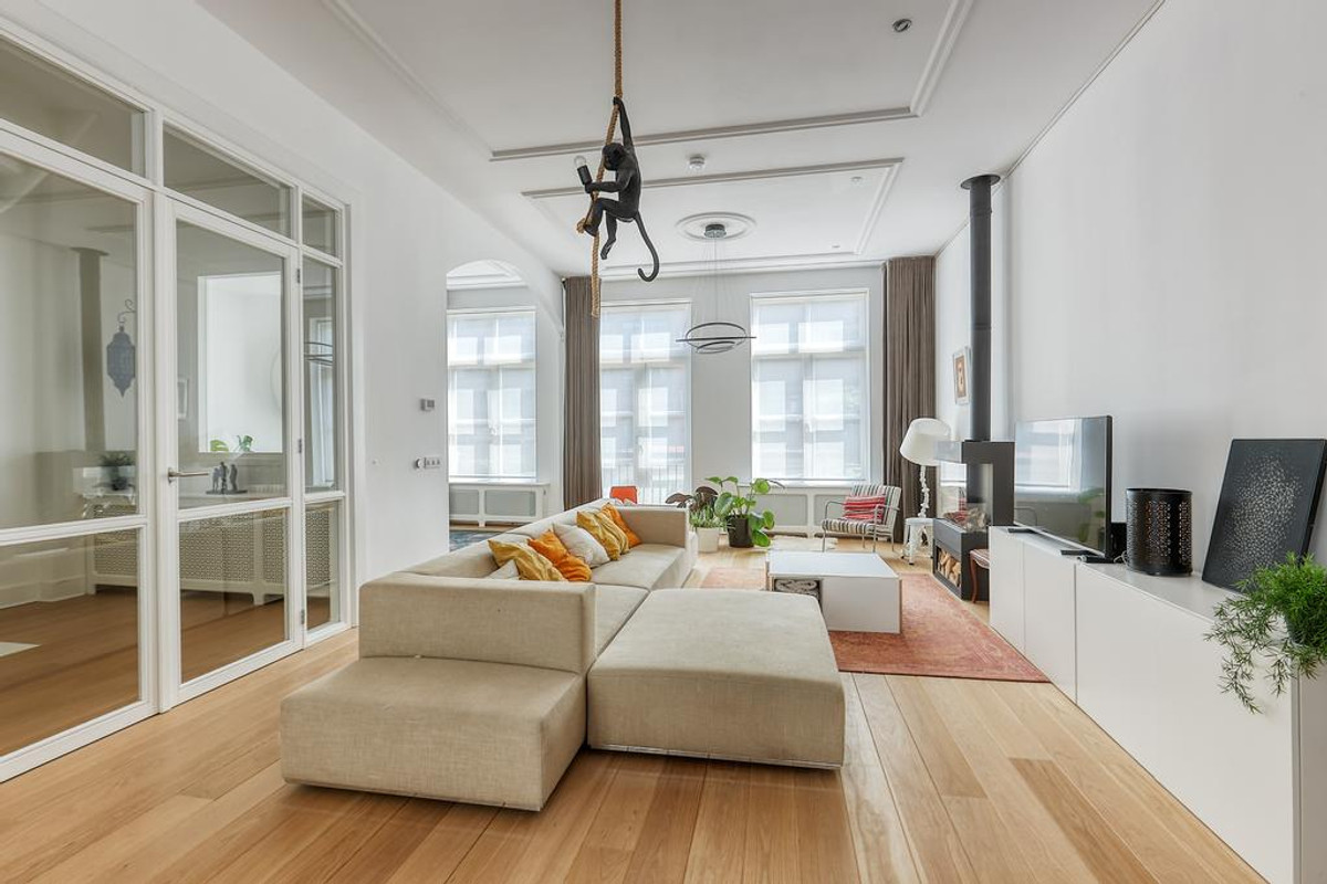 Tussenwoning te huur: Willemstraat 83, 'S-Gravenhage