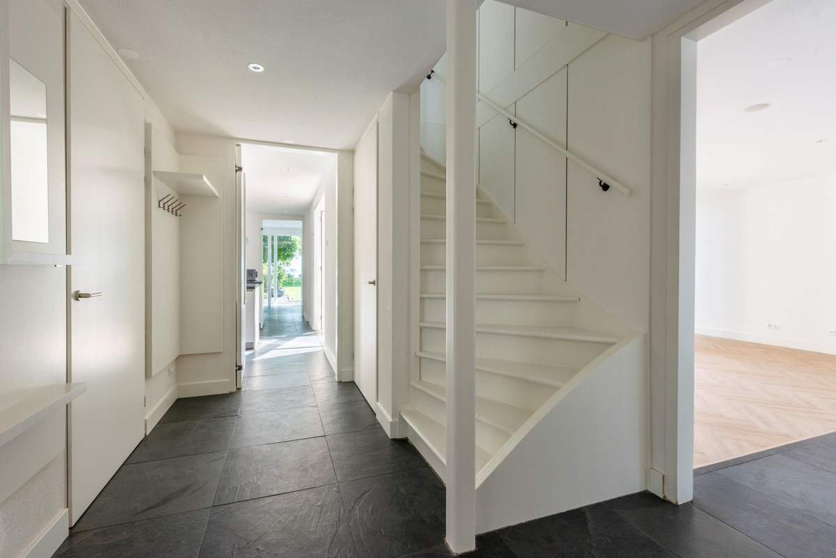 Tussenwoning te koop: Hoofdgracht 57, Naarden