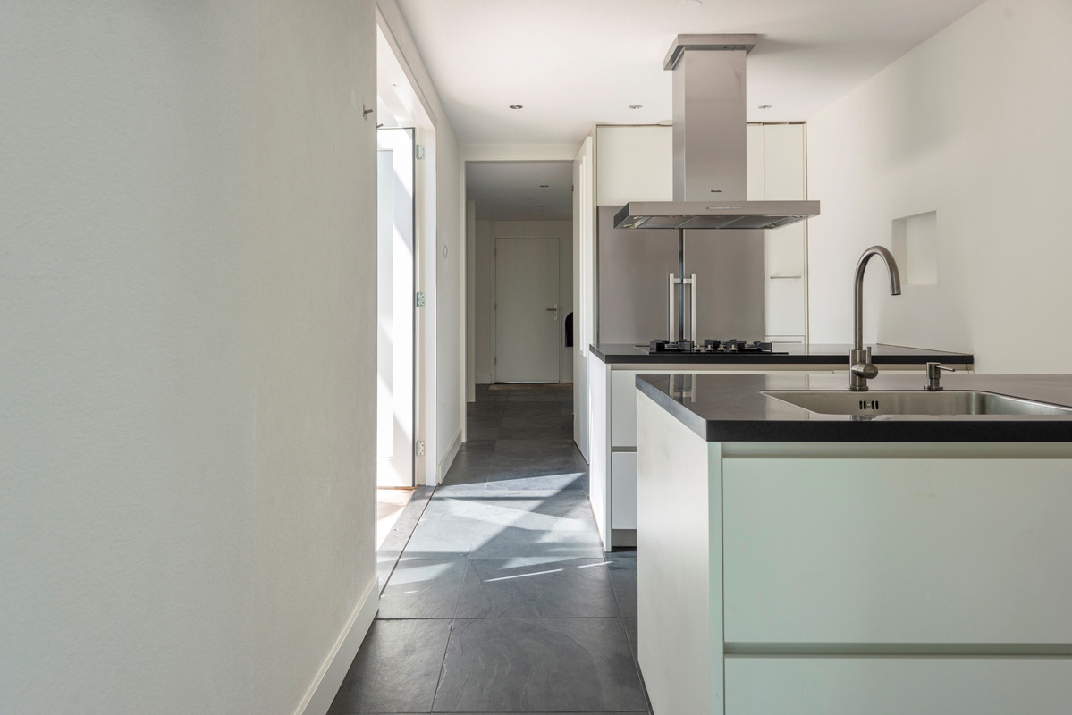 Tussenwoning te koop: Hoofdgracht 57, Naarden