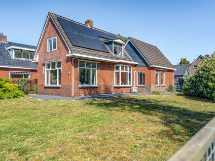 Hoofdstraat 32