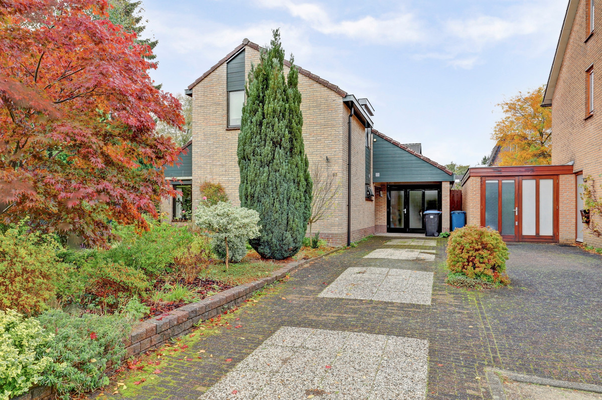 Vrijstaande woning te koop: Maria Stuartstraat 38, Apeldoorn