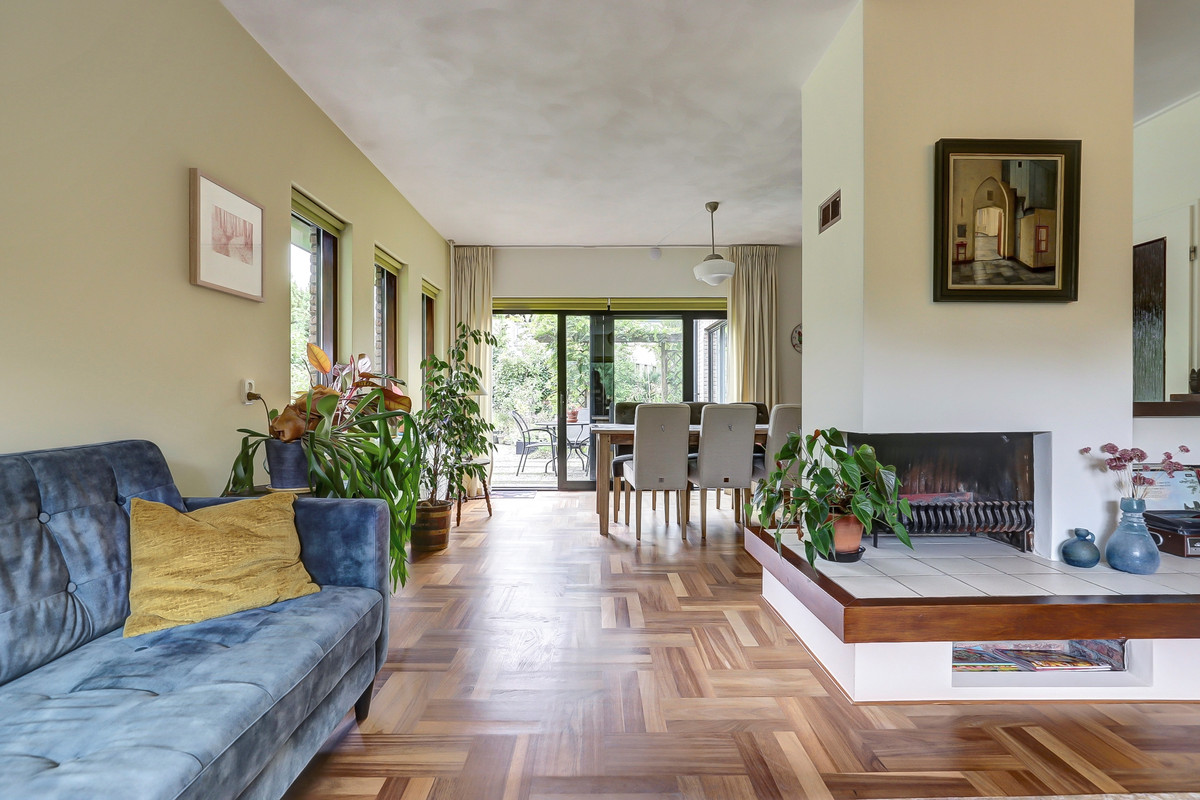 Vrijstaande woning te koop: Maria Stuartstraat 38, Apeldoorn
