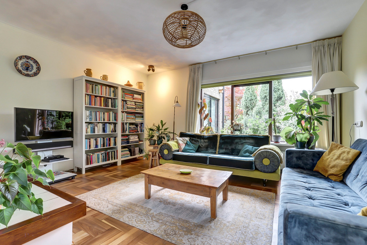 Vrijstaande woning te koop: Maria Stuartstraat 38, Apeldoorn