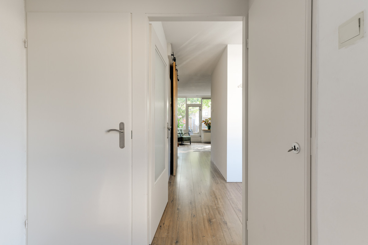 Tussenwoning te koop: Zeelandlaan 50, Vlaardingen