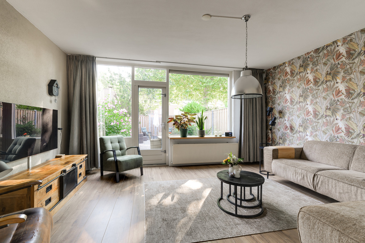 Tussenwoning te koop: Zeelandlaan 50, Vlaardingen