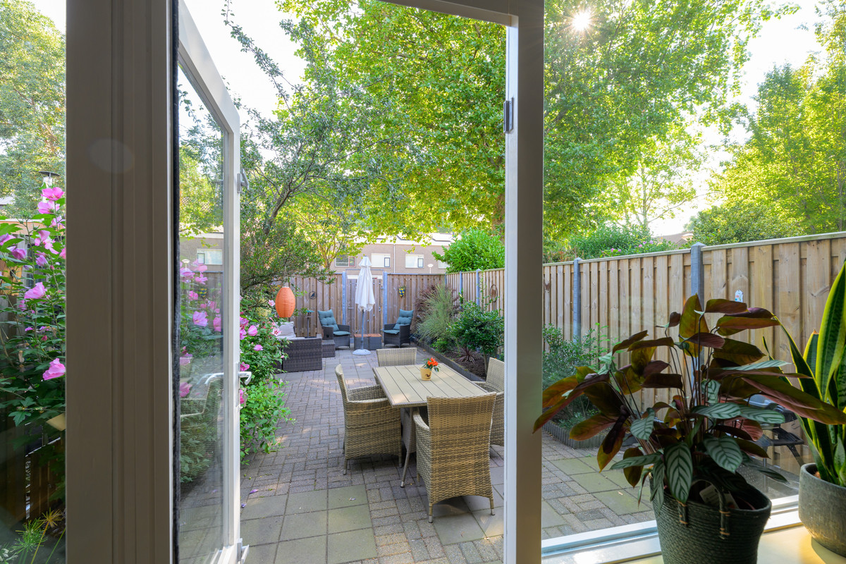 Tussenwoning te koop: Zeelandlaan 50, Vlaardingen