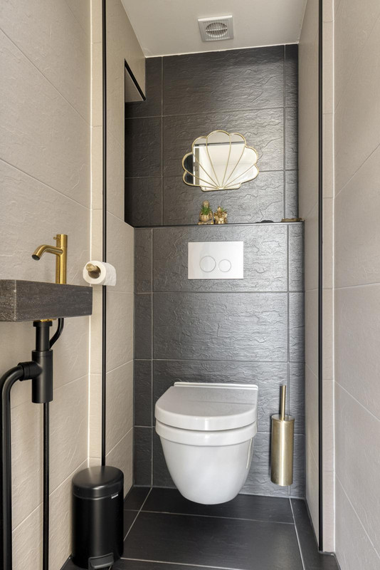Tussenwoning te koop: Axelsestraat 145, Terneuzen