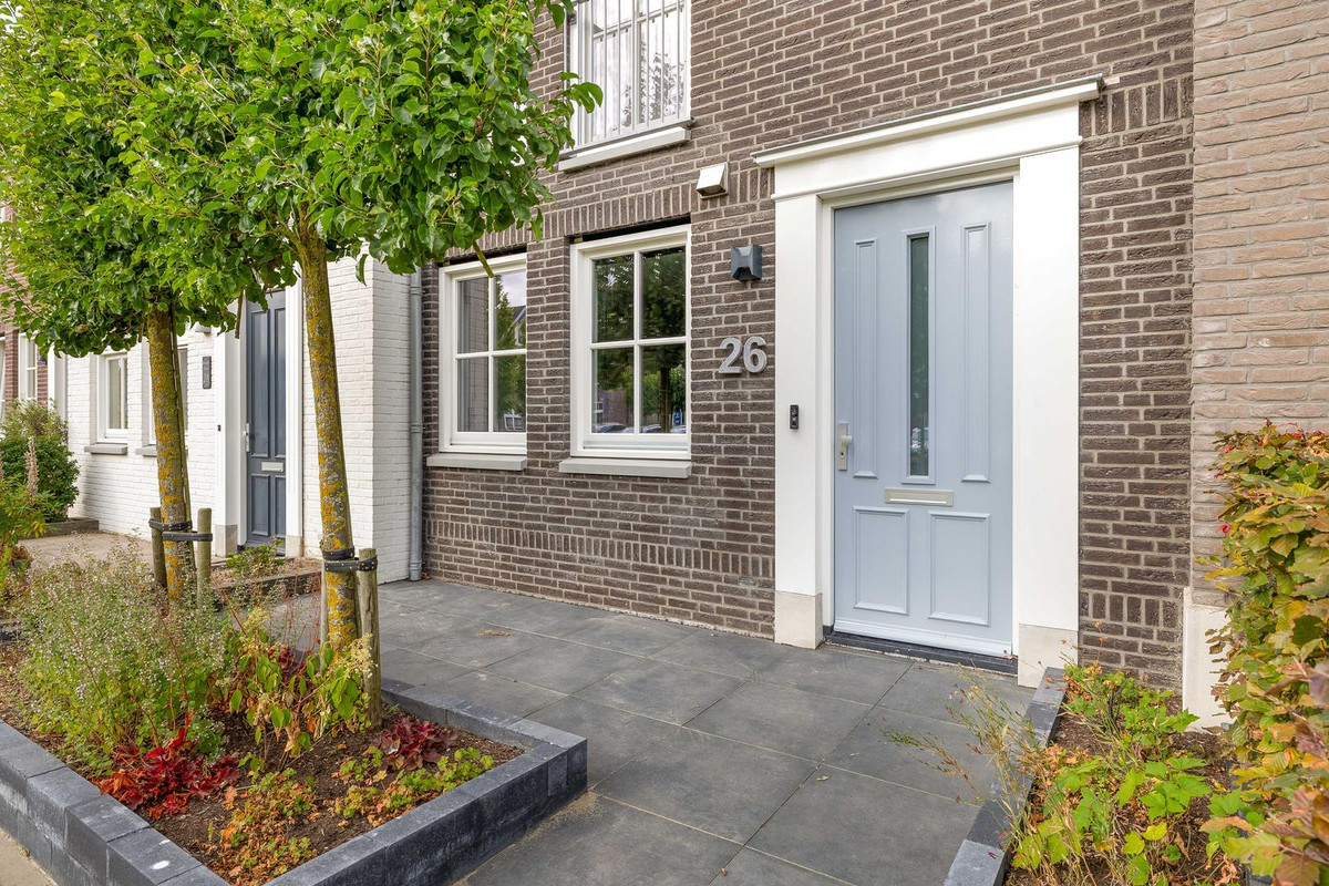 Tussenwoning te koop: Honingeter 26, Dirksland