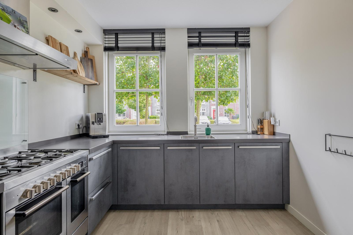 Tussenwoning te koop: Honingeter 26, Dirksland