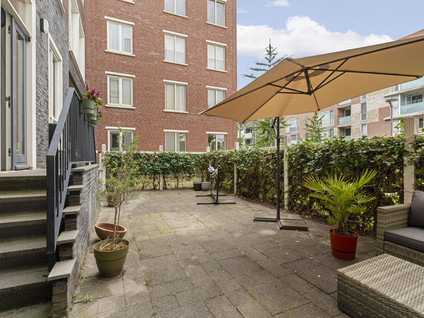 Hongarijehof 8