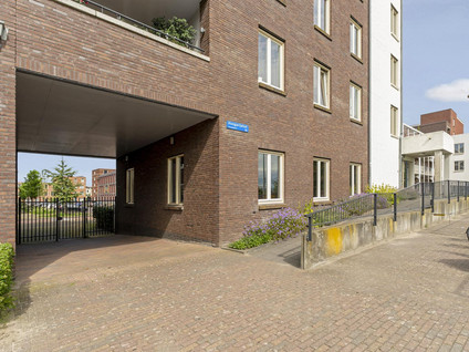 Hongarijehof 8