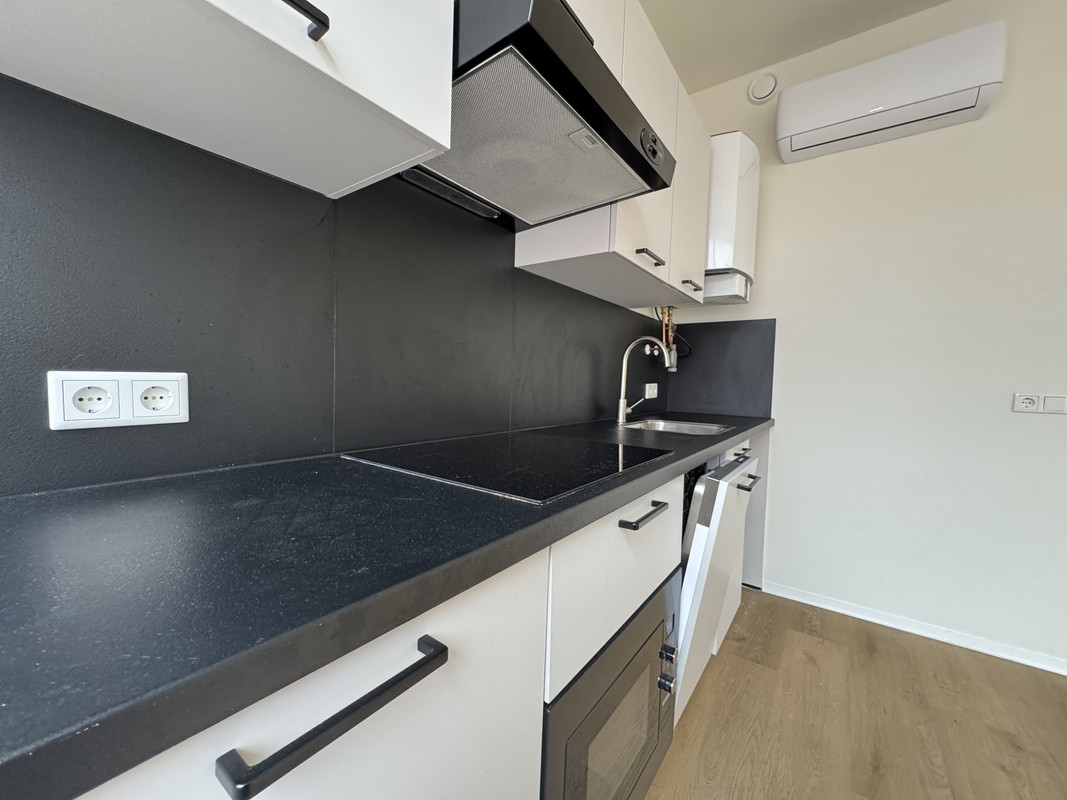 Studio te huur: Helperpark 302-26, Groningen