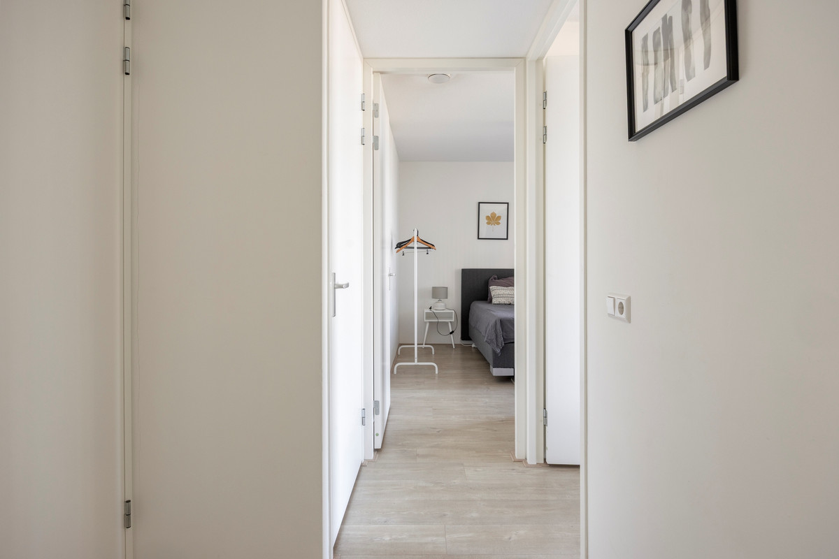Appartement te huur: Kruisplein 738, Rotterdam