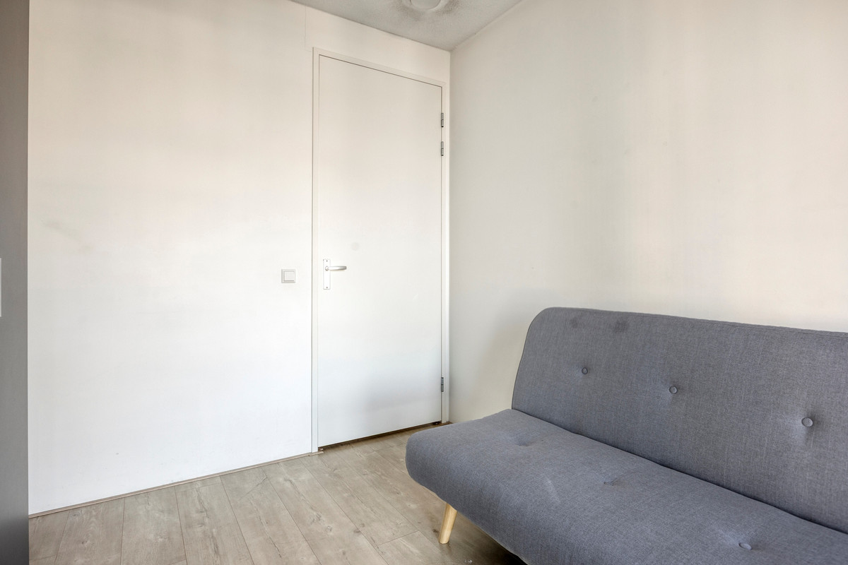 Appartement te huur: Kruisplein 738, Rotterdam