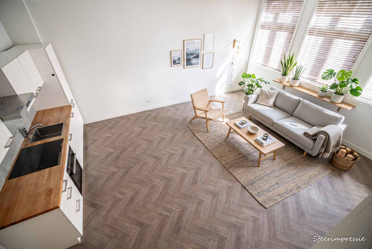 Tussenwoning te koop: Middelstegracht 147, Leiden