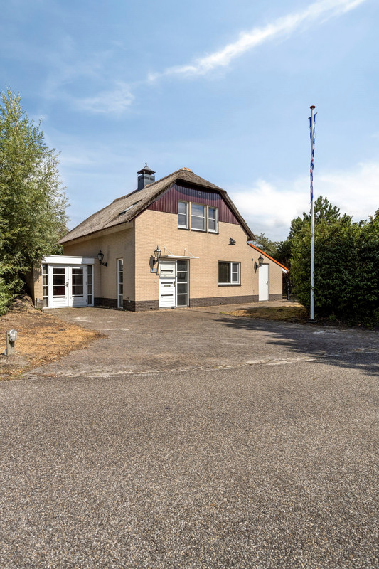 Vrijstaande woning te koop: Robbenzand 12, Makkum