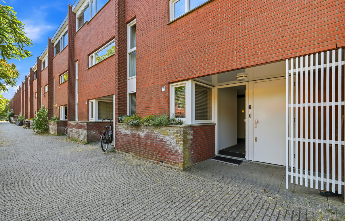 Tussenwoning te koop: Schaarbeekstraat 71, Amsterdam