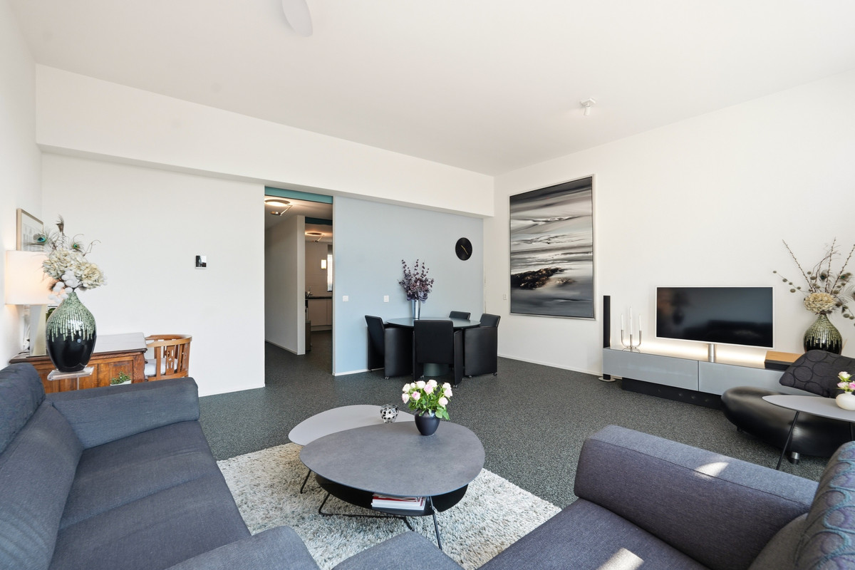 Tussenwoning te koop: Schaarbeekstraat 71, Amsterdam