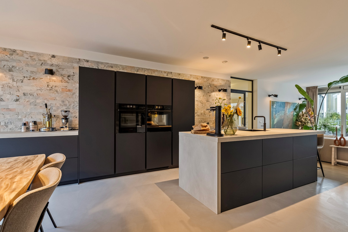 Appartement te huur: Bottelarijstraat 33, Amsterdam