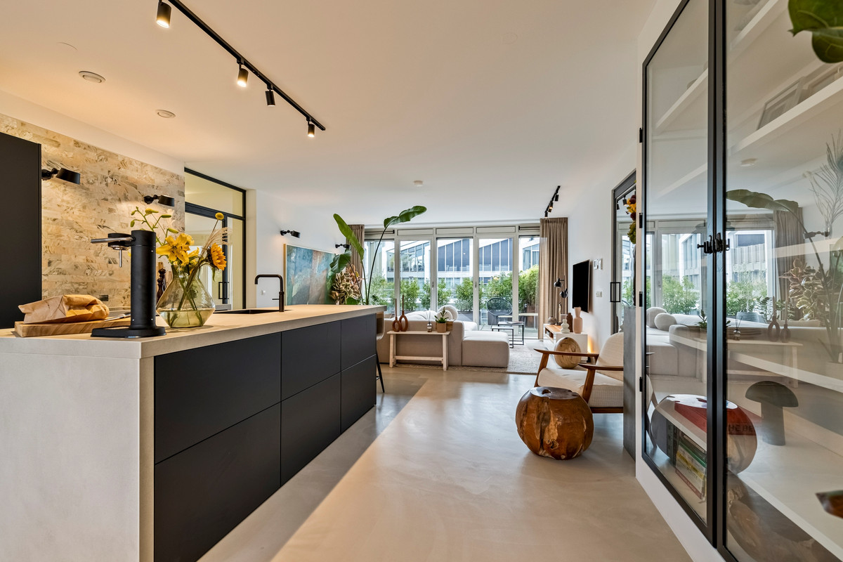 Appartement te huur: Bottelarijstraat 33, Amsterdam