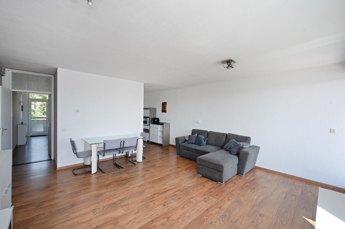 Appartement te koop: Ringdijk 90, Lelystad