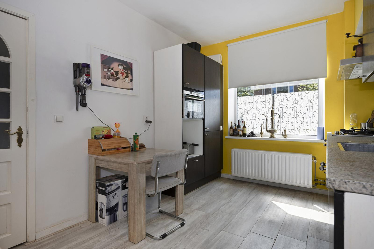 Tussenwoning te koop: Rijksweg Noord 83, Sittard