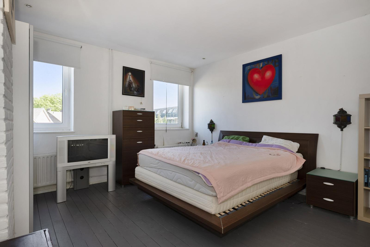 Tussenwoning te koop: Rijksweg Noord 83, Sittard