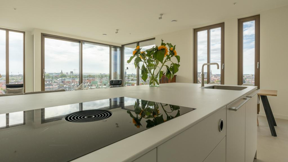 Appartement te huur: Oosterkerkstraat 64, Leiden