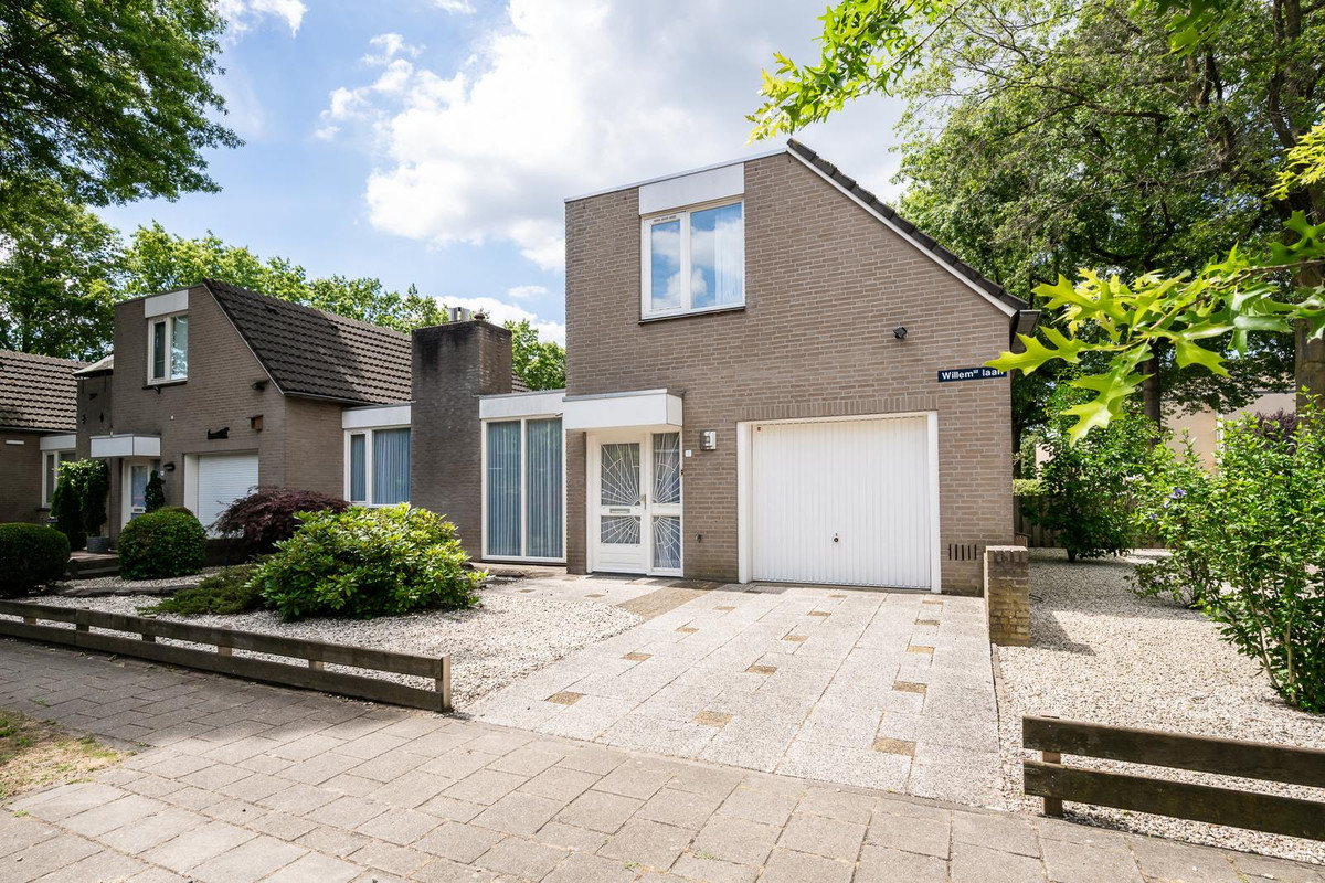 Tussenwoning te koop: Willem III-laan 1, Oss