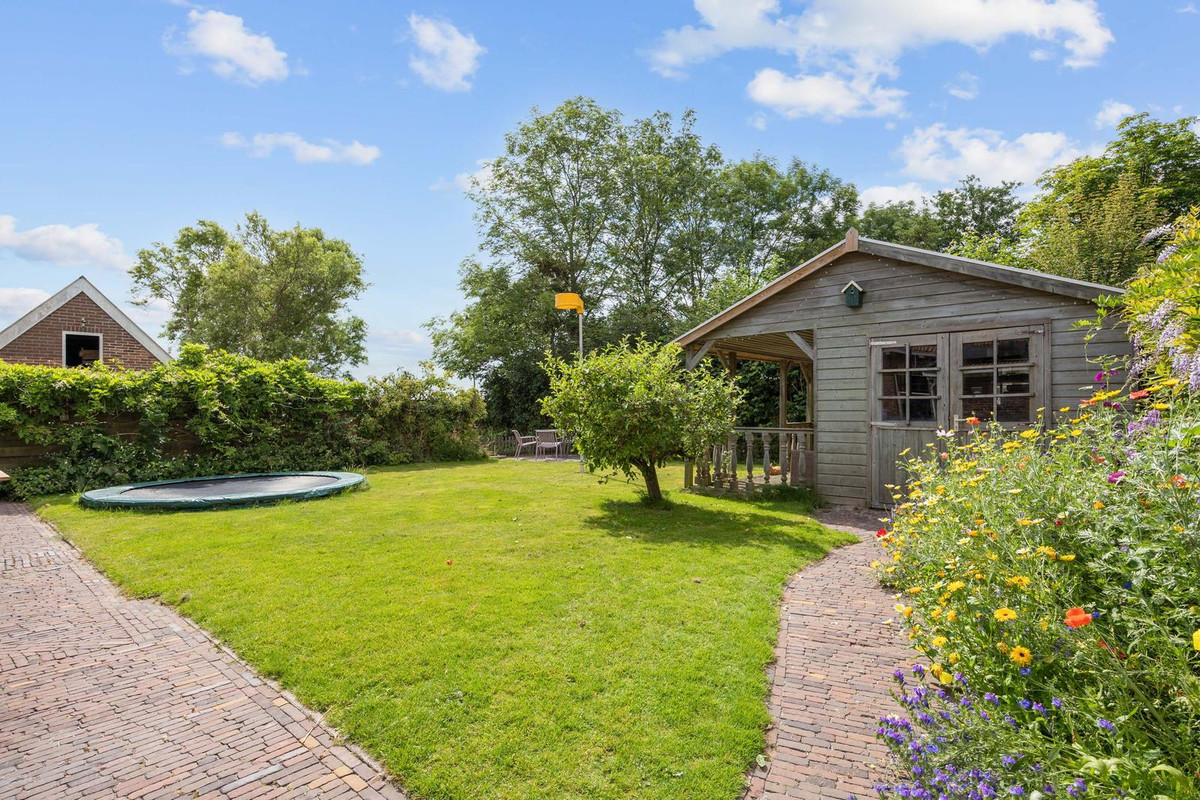 Vrijstaande woning te koop: Skillaerderdyk 10, Mantgum