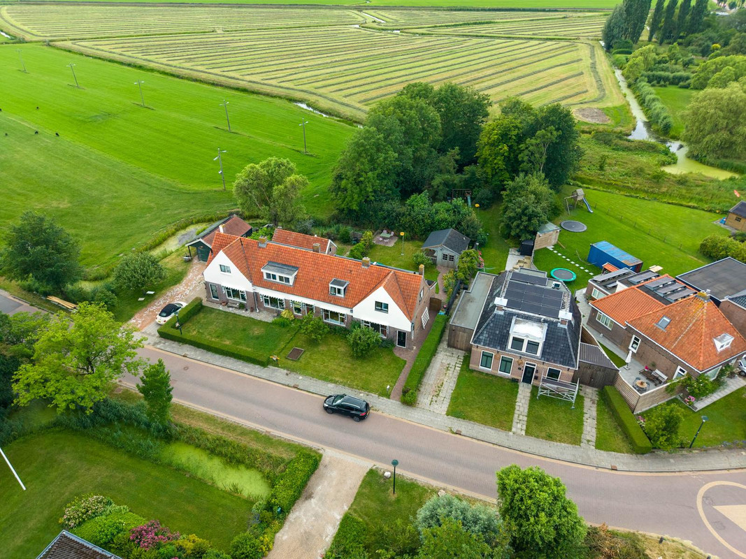 Vrijstaande woning te koop: Skillaerderdyk 10, Mantgum