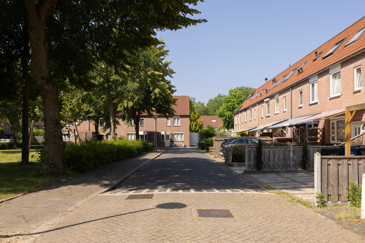 Hoekwoning te koop: Nieuwe Diepstraat 23, Almere