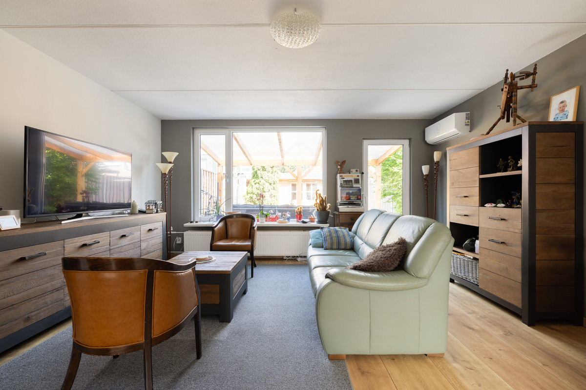 Hoekwoning te koop: Nieuwe Diepstraat 23, Almere