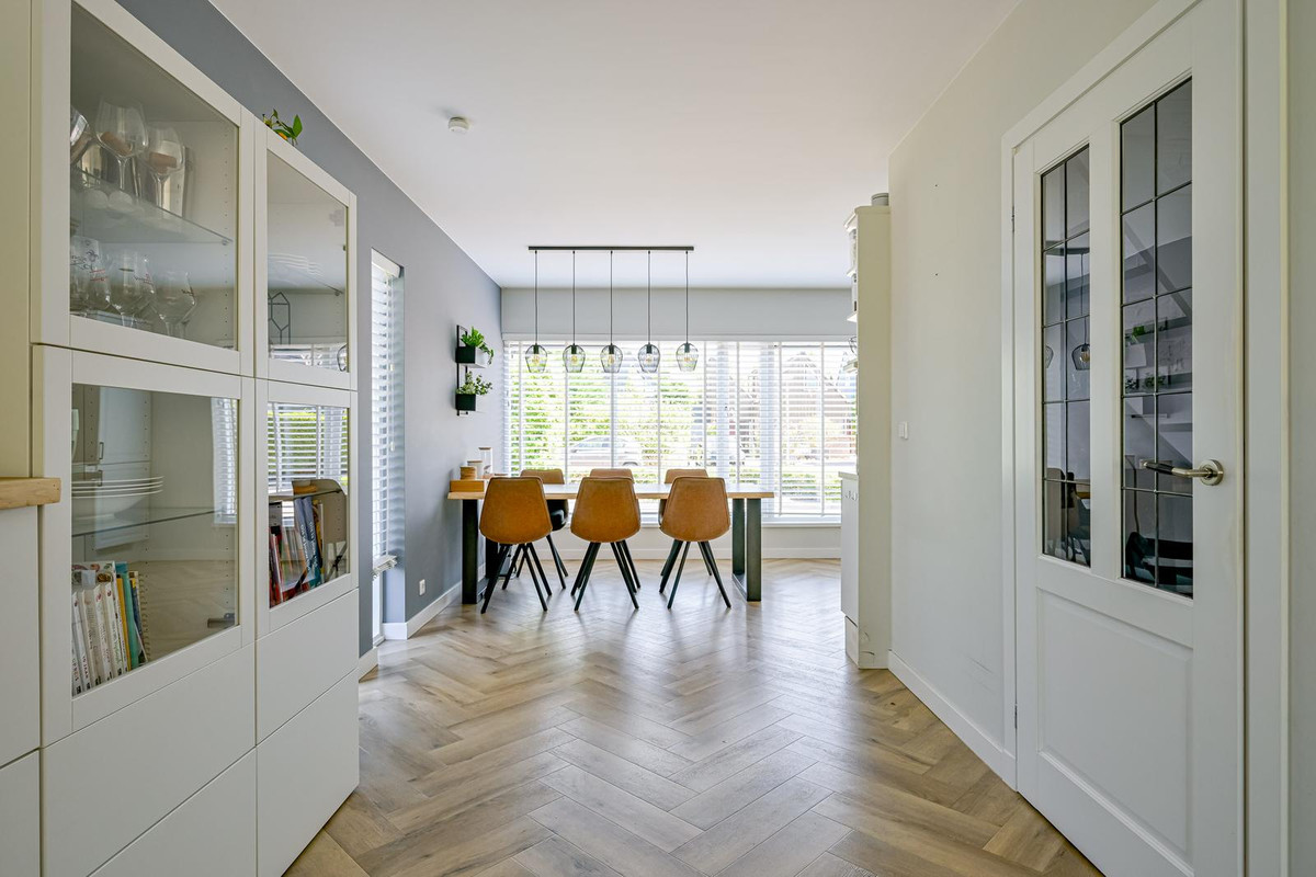 Hoekwoning te koop: Hof 17, Midwoud
