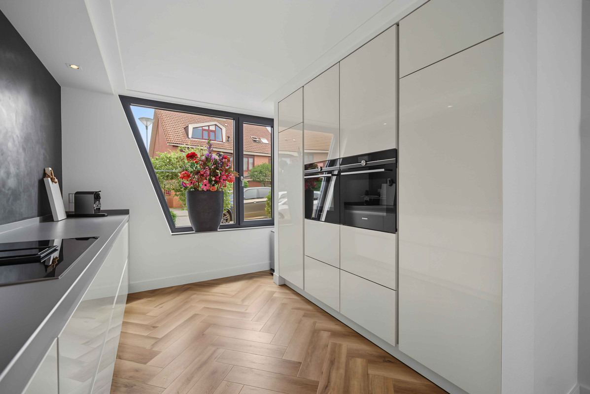 Tussenwoning te koop: Pastoors Acker 38, Heemskerk