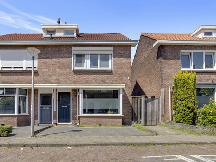 Esdoornstraat 10