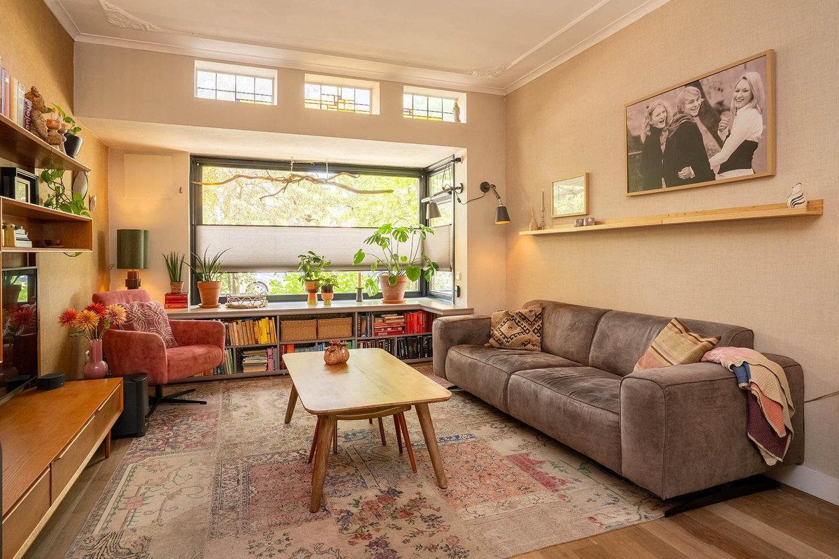 Twee-onder-één-kap te koop: Boddenkampsingel 112, Enschede