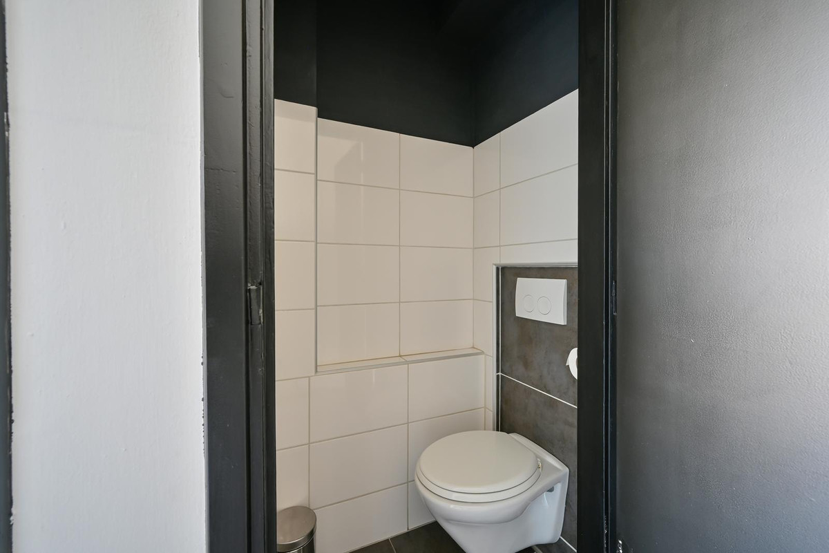 Tussenwoning te koop: Baarlelaan 43, Hoogeveen