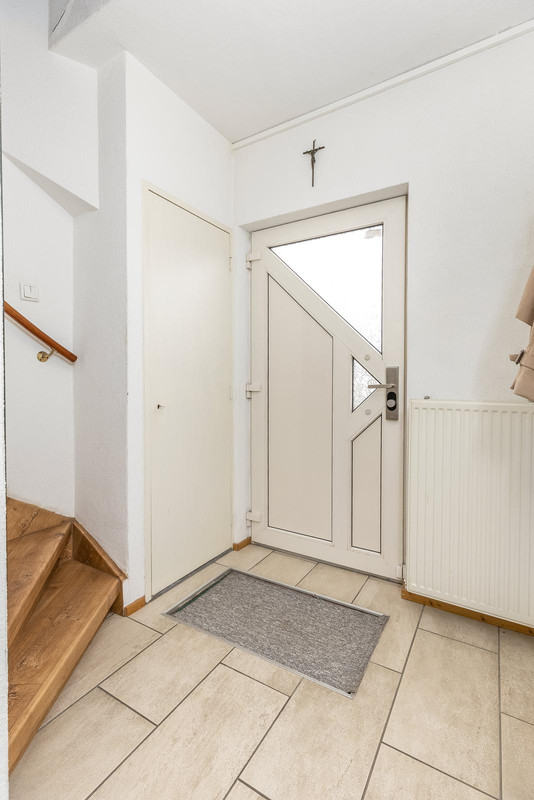 Twee-onder-één-kap te koop: Beatrixstraat 8, Heeswijk-Dinther