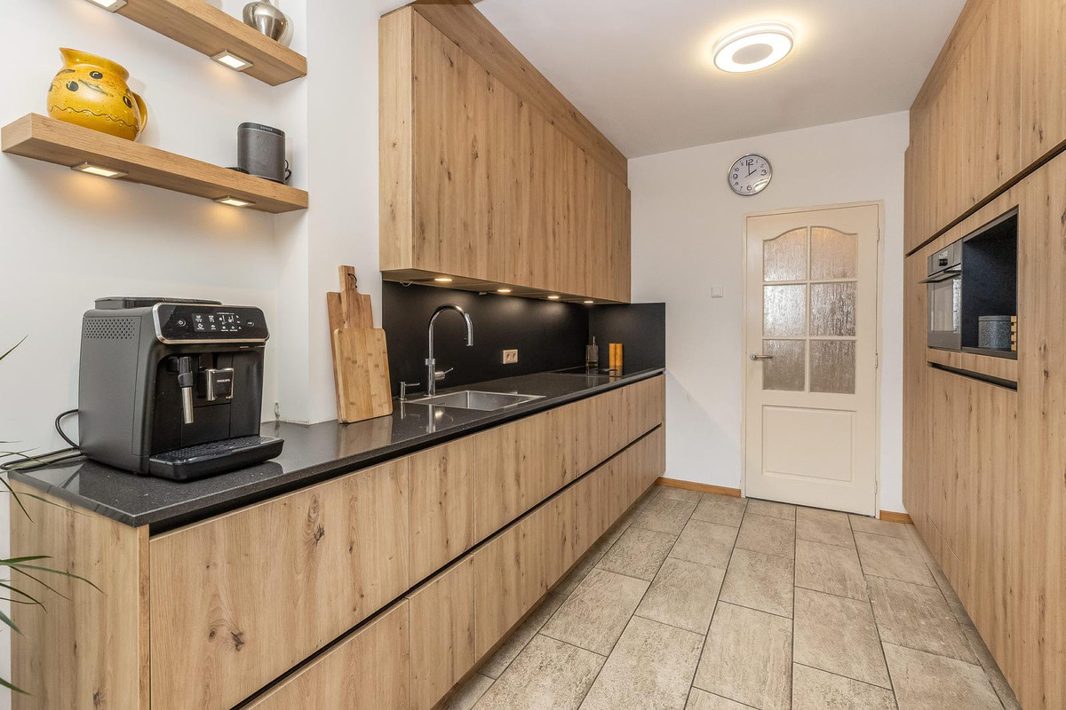 Twee-onder-één-kap te koop: Beatrixstraat 8, Heeswijk-Dinther