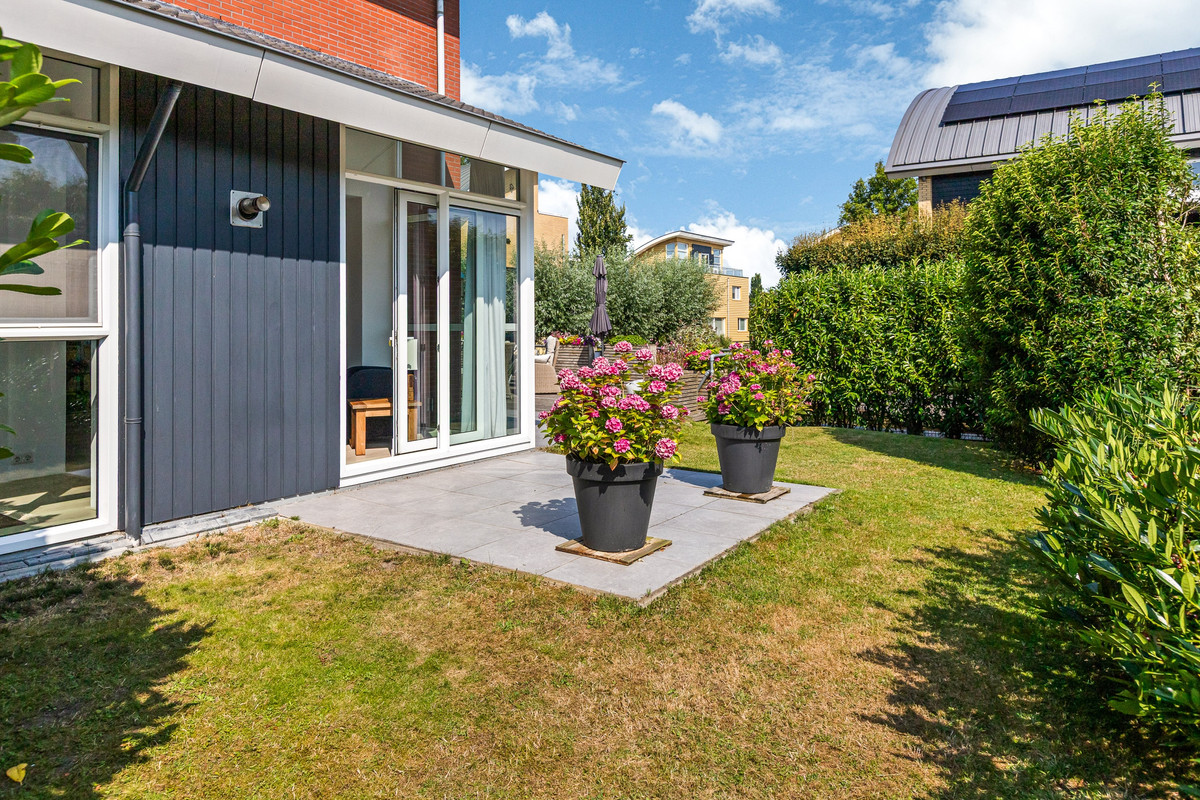 Vrijstaande woning te koop: Moleplaat 29, Leeuwarden