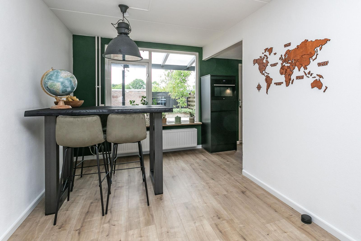 Tussenwoning te koop: Ammonieterf 236, Heerlen