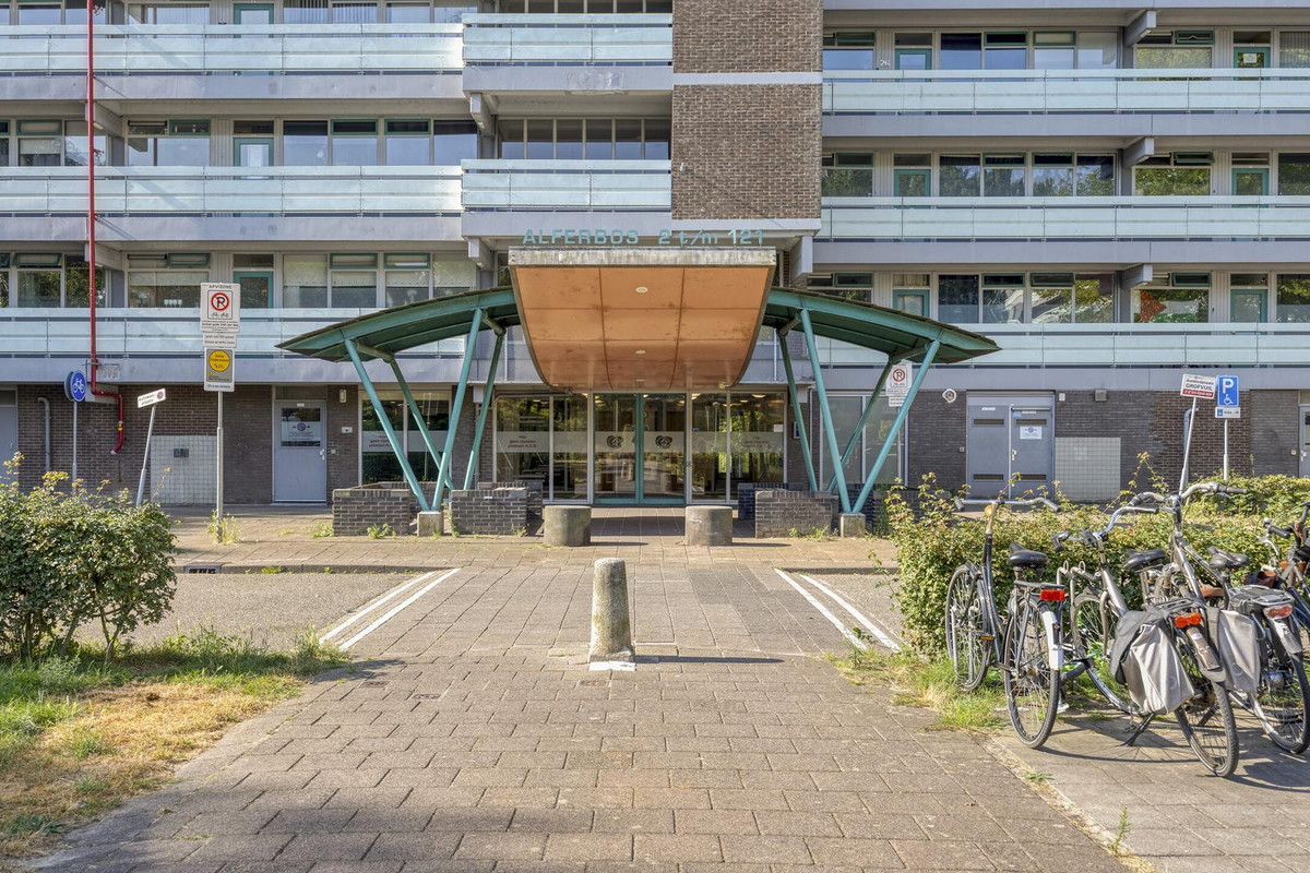 Appartement te koop: Alferbos 70, Zoetermeer