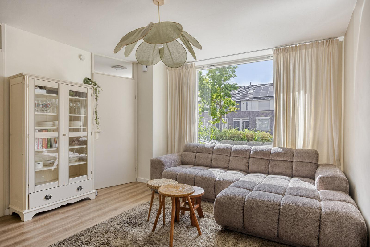 Tussenwoning te koop: Dudokhof 50, Tilburg