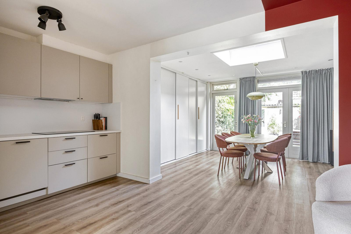 Tussenwoning te koop: Dudokhof 50, Tilburg