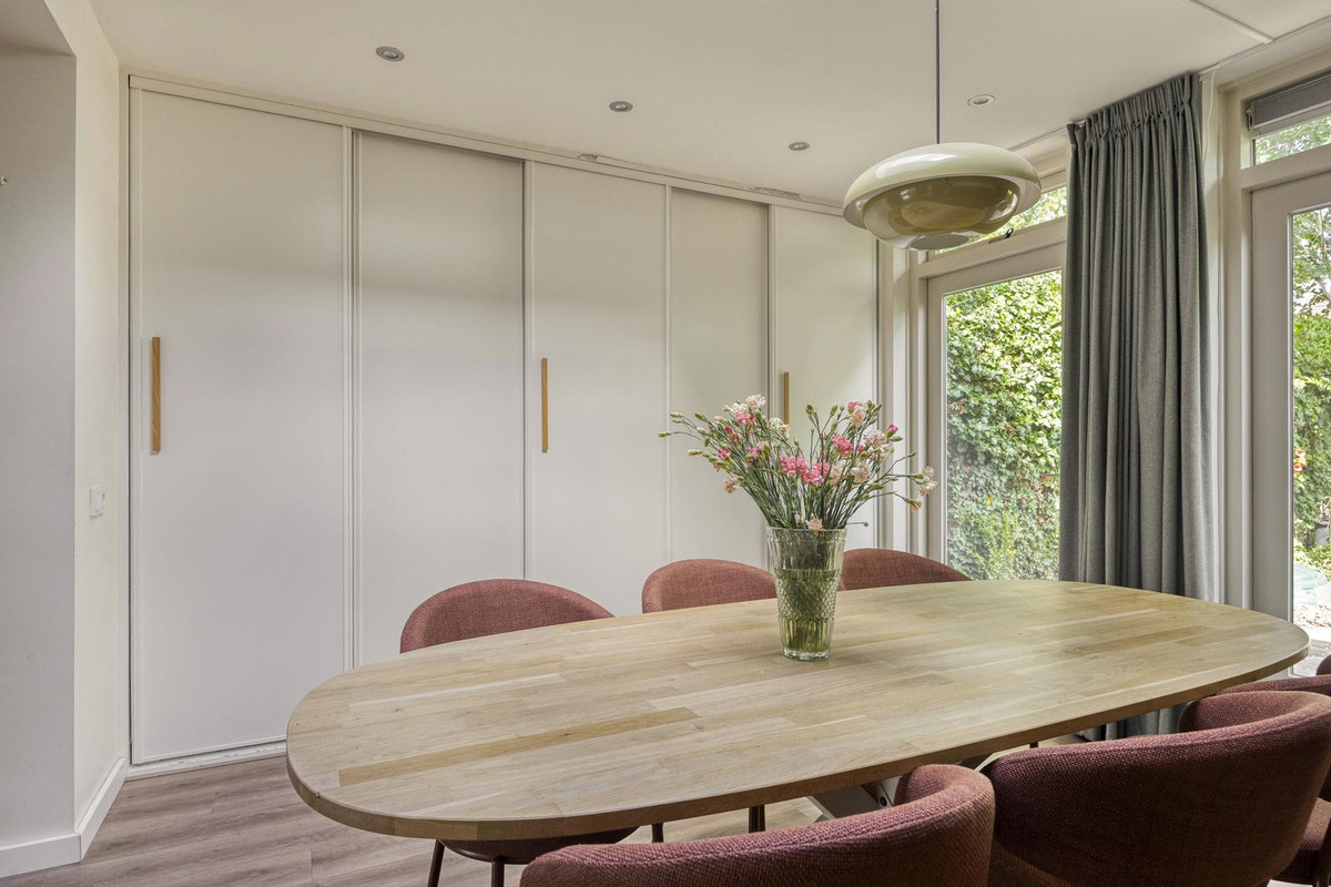 Tussenwoning te koop: Dudokhof 50, Tilburg