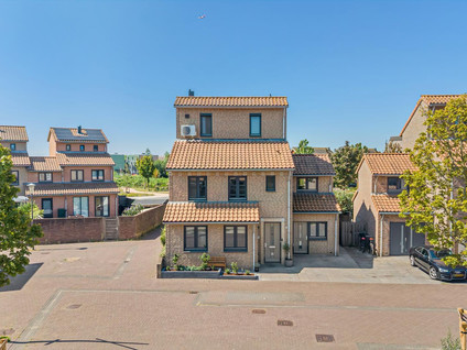 Akkerland 19