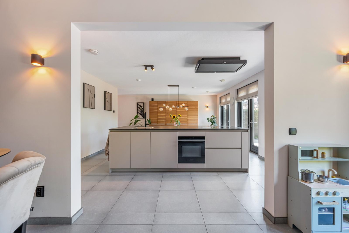 Vrijstaande woning te koop: Akkerland 19, Assendelft